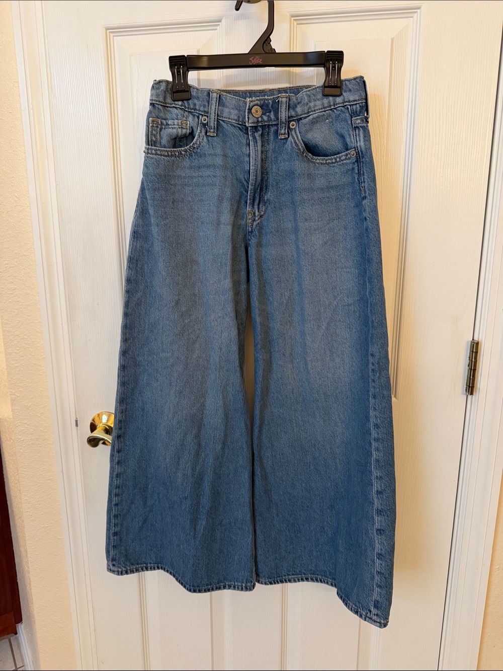 GAP Wide-Leg Baggy Jeans in Medium Blue